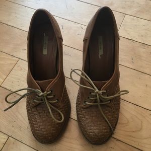 Kimchi blue oxford heels